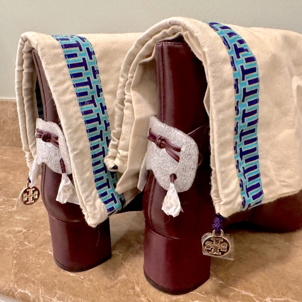 Tory Burch Rich Burgandy Leather Ankle Booties NEW Size 11 - Picture 14 of 14